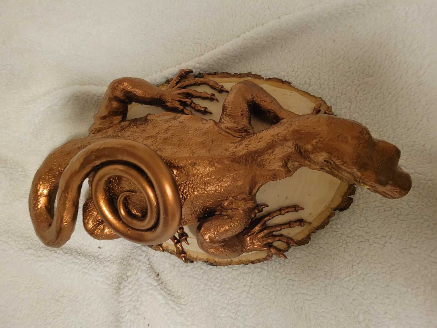 Crocodile Monitor Sculpture (Rusting Bronze & Gold)
